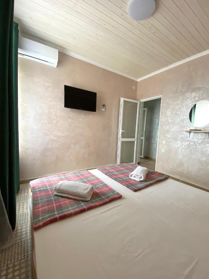 Ля Вады Hotel Zatoka Kültér fotó