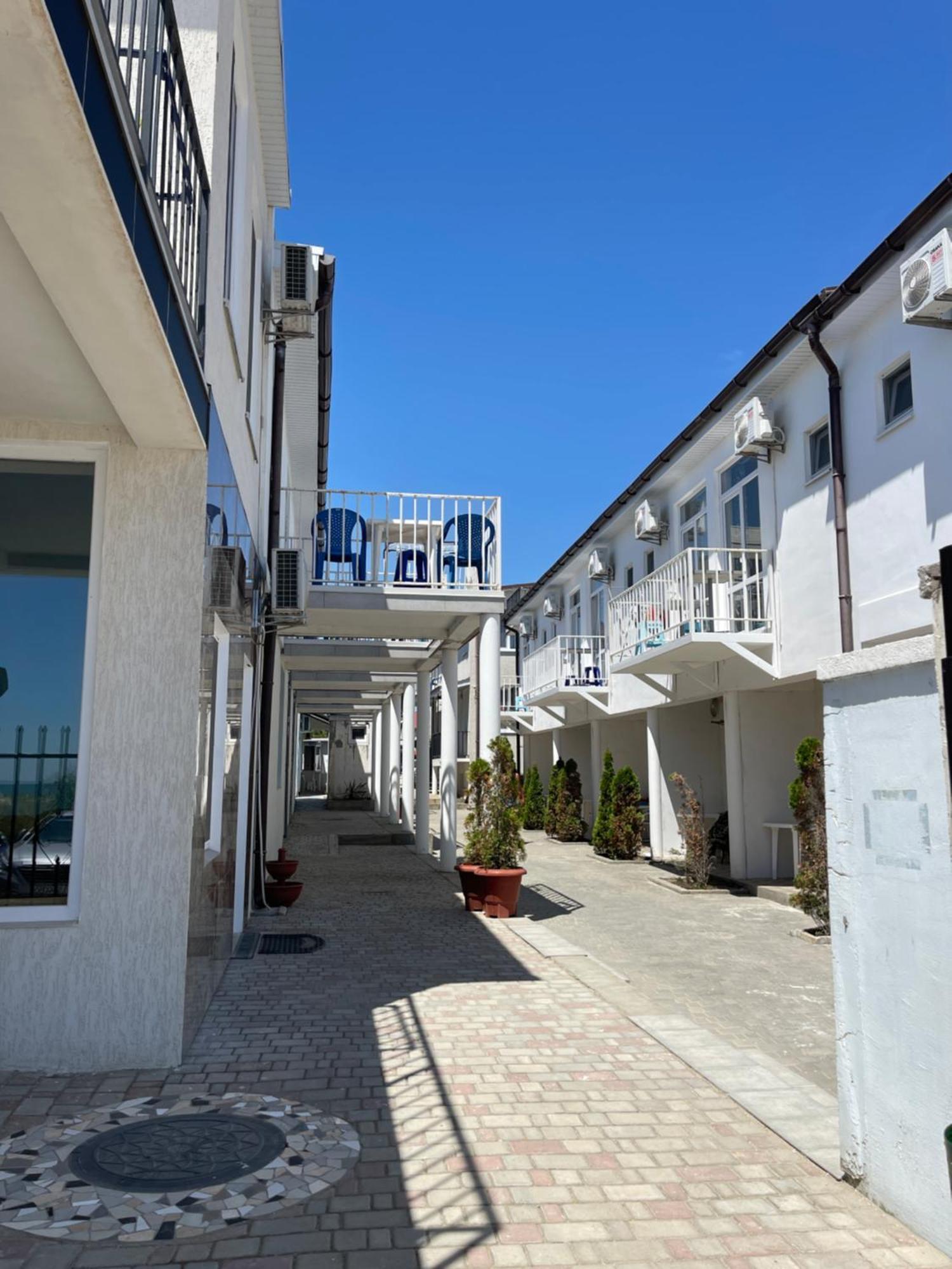 Ля Вады Hotel Zatoka Kültér fotó